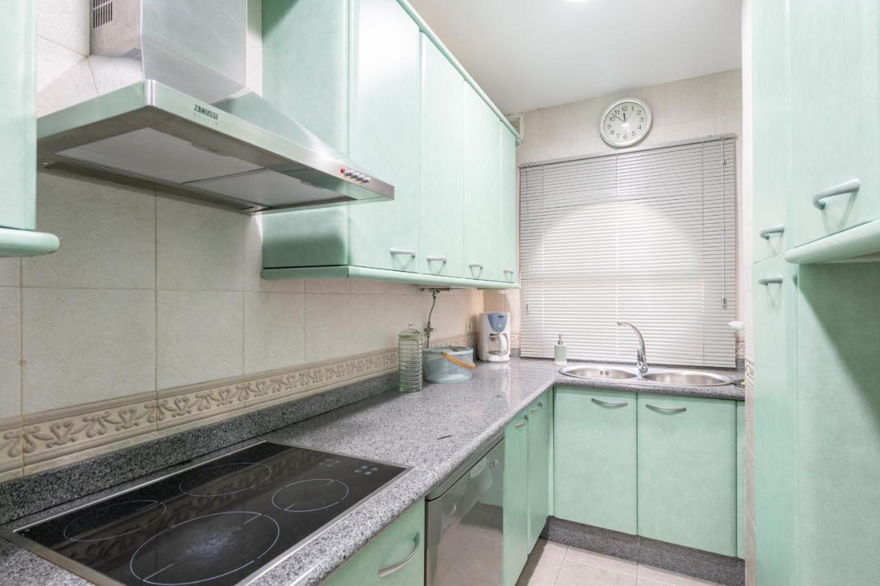 Amplio Apartamento Universidad By Renthas Malaga Bagian luar foto