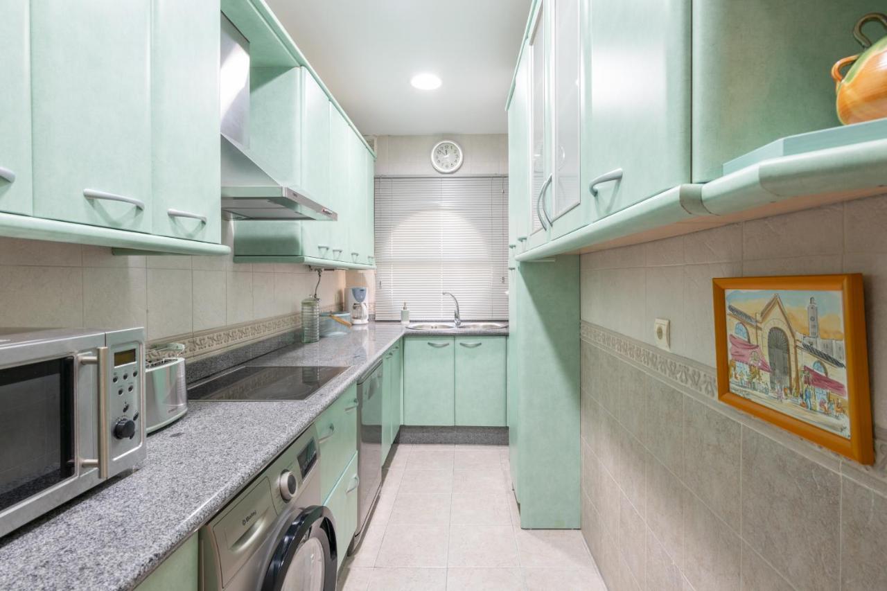 Amplio Apartamento Universidad By Renthas Malaga Bagian luar foto