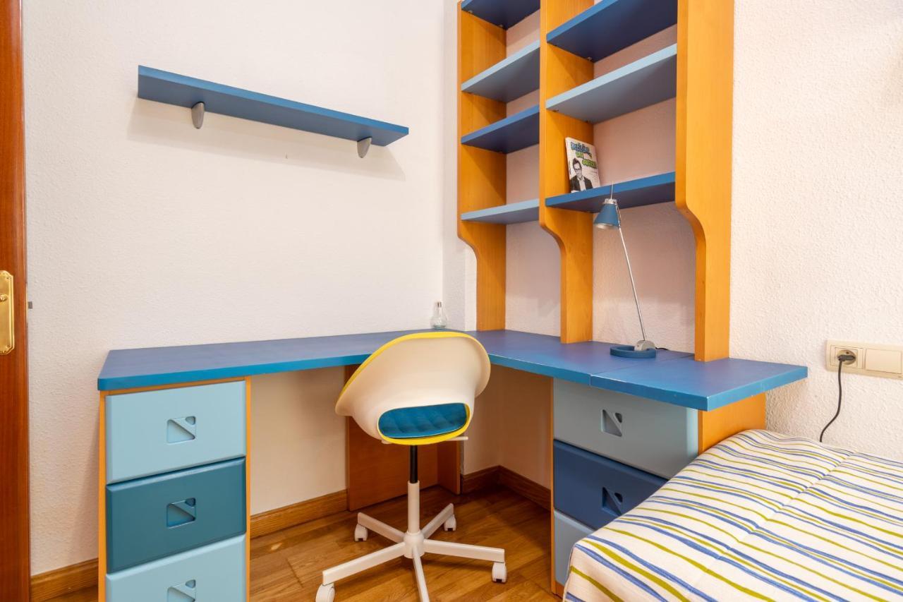 Amplio Apartamento Universidad By Renthas Malaga Bagian luar foto
